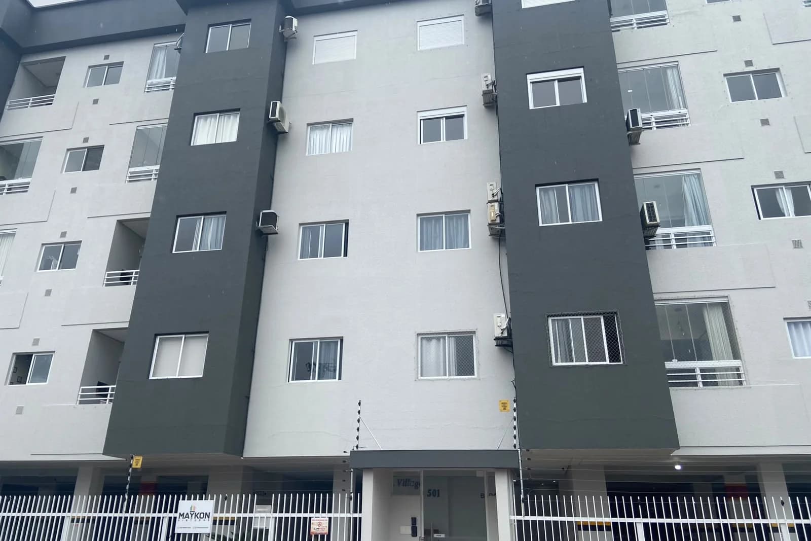 APARTAMENTO VILAGE VILA SAO JOSE ARARANGUA SC — foto 1